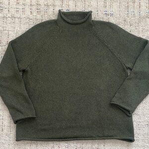 J. Crew orginal Moss Green roll neck Turtleneck Sweater men’s or unisex size M